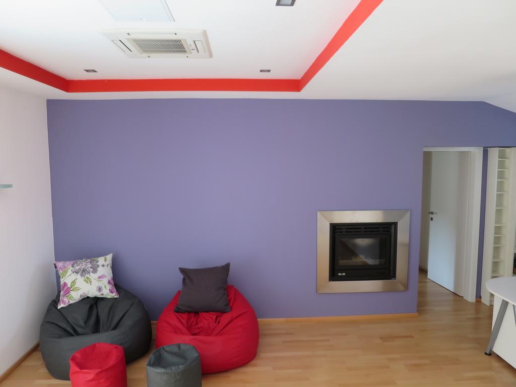 Ferienwohnung Tin House Povir Exterior foto